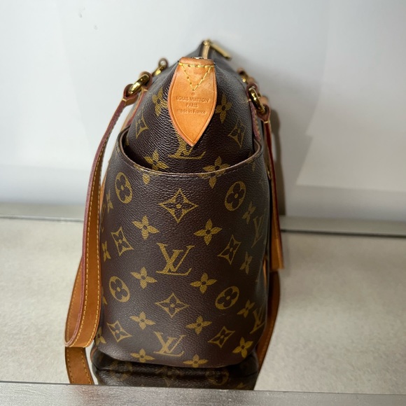 Totally Handbag Monogram - Picture 6 of 9